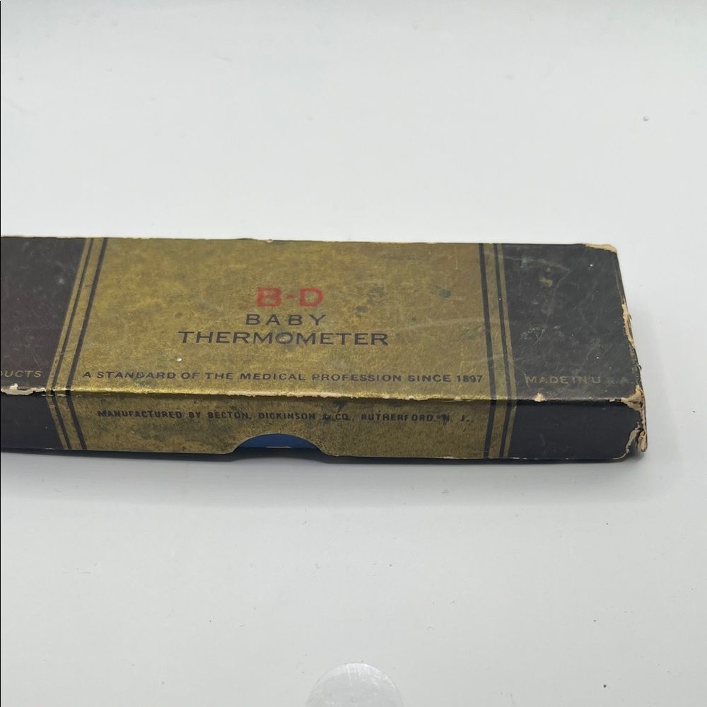Vintage B-D (Becton Dickinson) Baby Thermometer - Picture 9 of 9